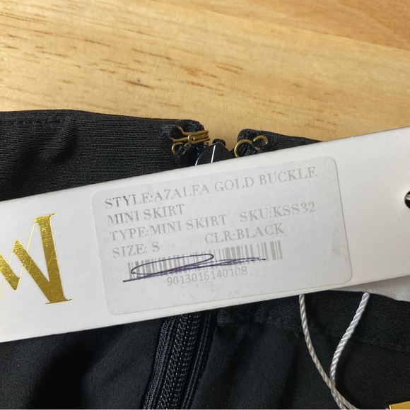 MESHKI Azalea Black Coin Embellished Cut Out Side High Waisted Mini Skirt Sz S 8 - Picture 6 of 9